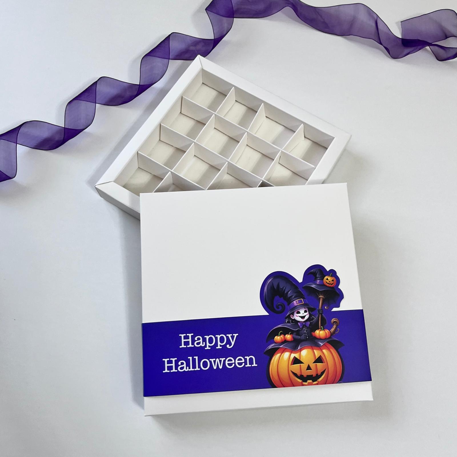 16 Bölmeli Karton Çikolata Kutusu-Halloween Temalı — galeri görseli