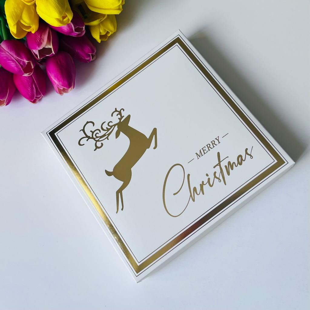 18x18x4 Gold Yaldız-Noel Geyik Baskılı Karton Kutu — ürün görseli