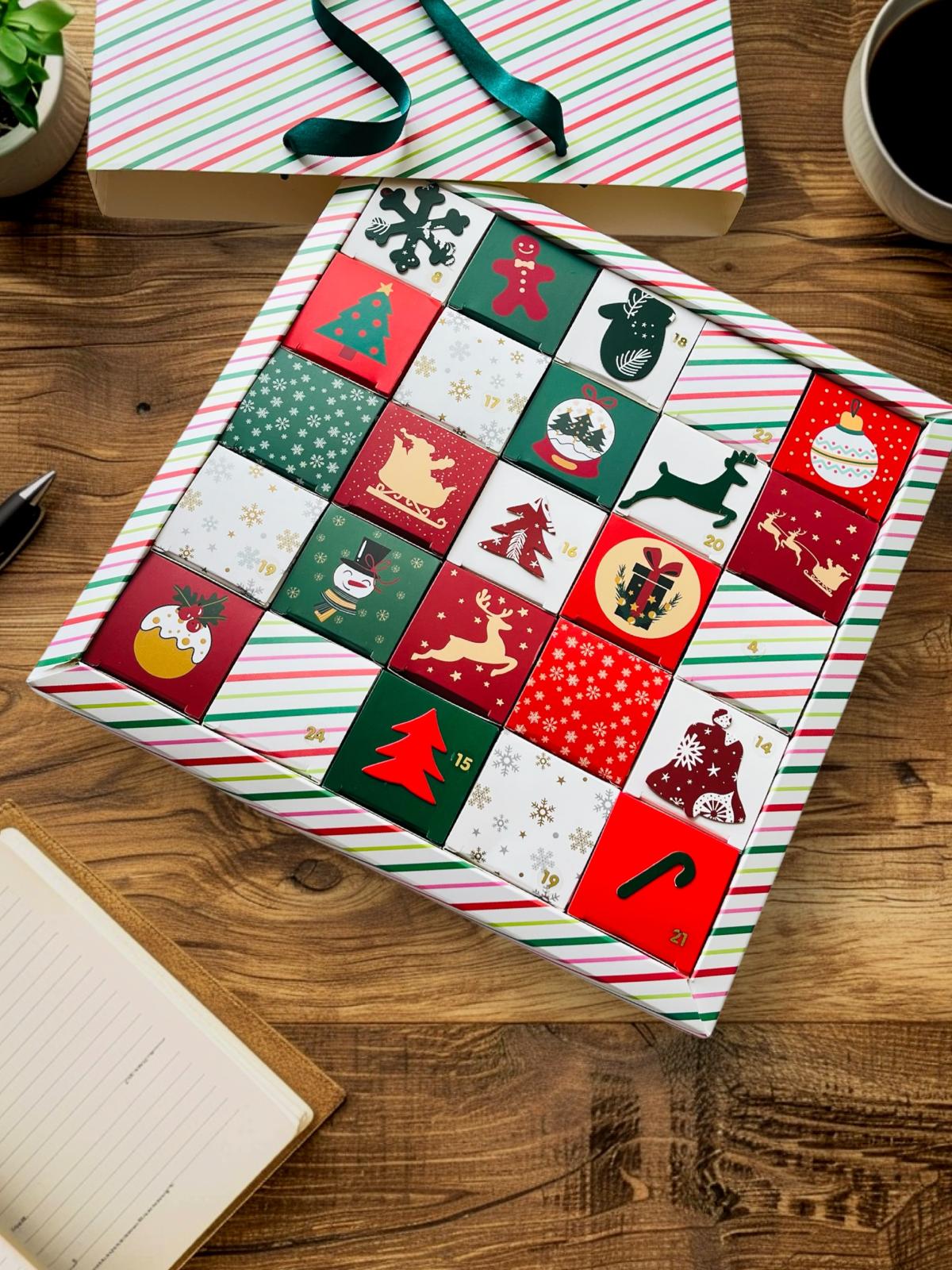24 Gün(24 Days-Advent Takvimi) Çikolata-Bonbon-Kurabiye Kutusu — galeri görseli