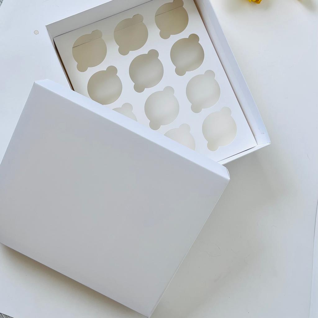25x30x9 Karton Cupcake Kutusu 12'li — ürün görseli