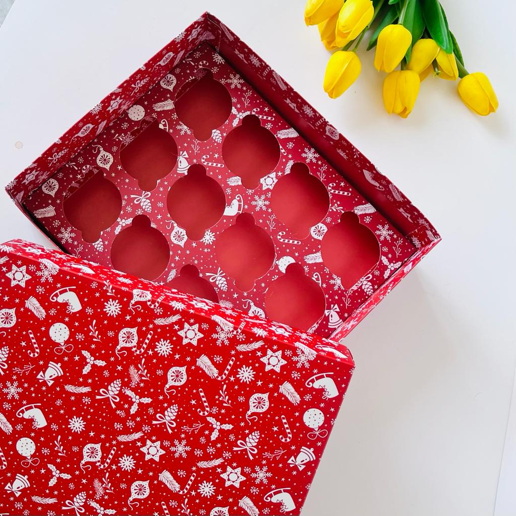 25x30x9 Karton Cupcake Kutusu Yılbaşı Desen 12'li — ürün görseli