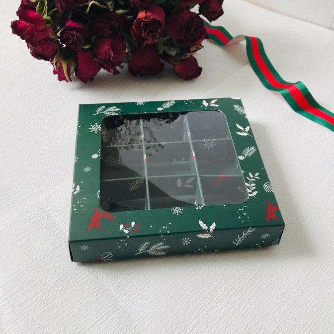 9 Bölmeli Pencereli Bonbon Çikolata Kutusu — galeri görseli