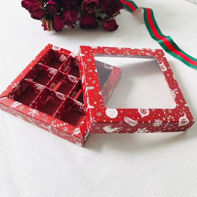 9 Bölmeli Pencereli Bonbon Çikolata Kutusu — galeri görseli
