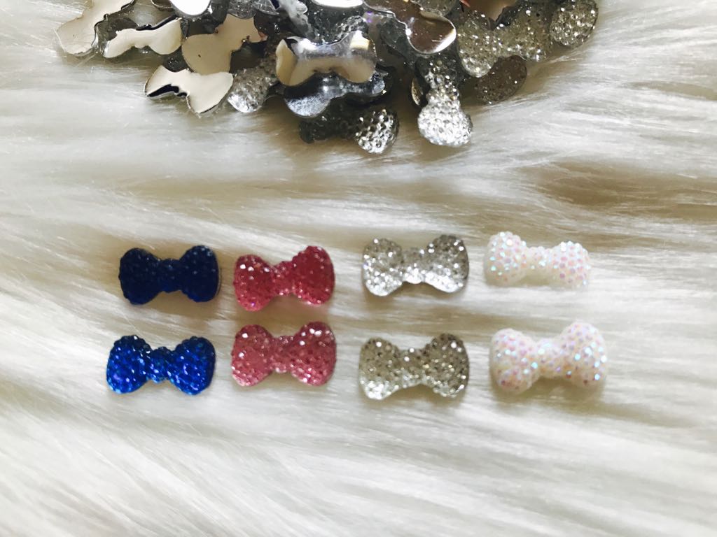 Mini Polyester Fiyonk,Papyon Taş (50 adet) — ürün görseli